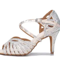 Jakie buty do tańca high heels zapewnią komfort i bezpieczeństwo?