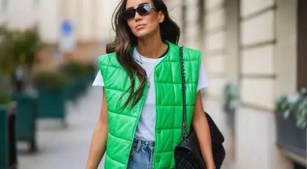 Czy kamizelki są modne? Poznaj najnowsze trendy i stylizacje w modzie